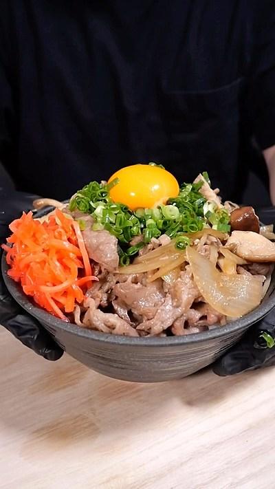 ◇牛丼（beef bowl）