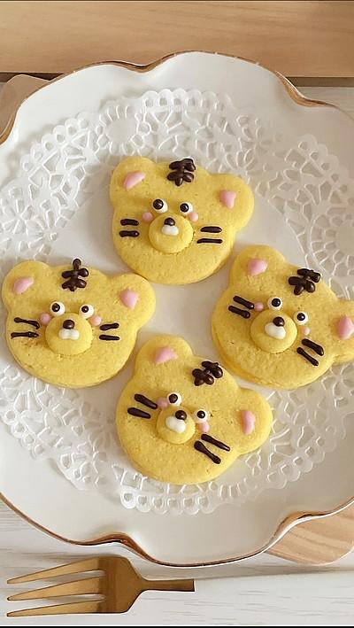 新年最初は寅クッキー🐯🍪🤍