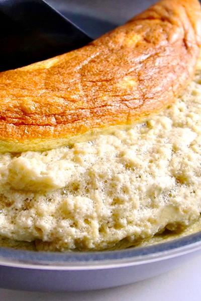 卵と砂糖だけ！スフレパンケーキ作り方！