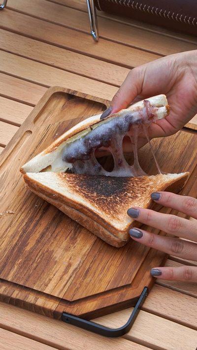 とろ〜り🤤大福ホットサンド🧡