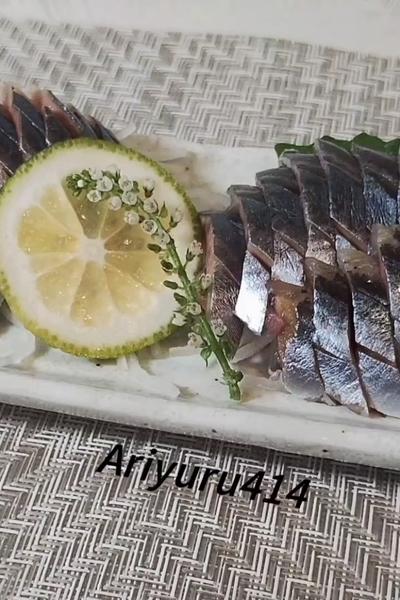 さんまの刺身