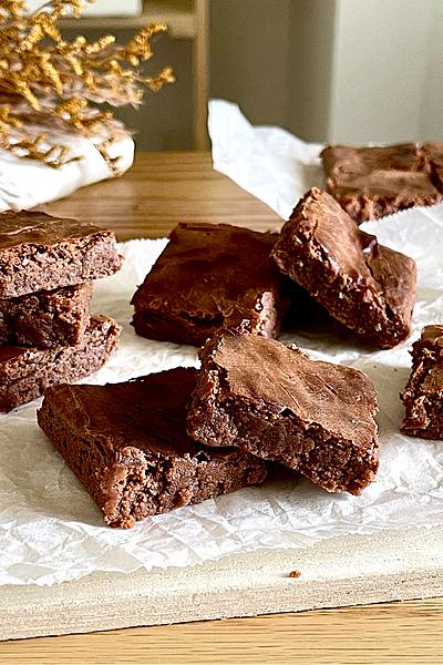 【材料３つ！】卵もバターなし！ブラウニー作り方！