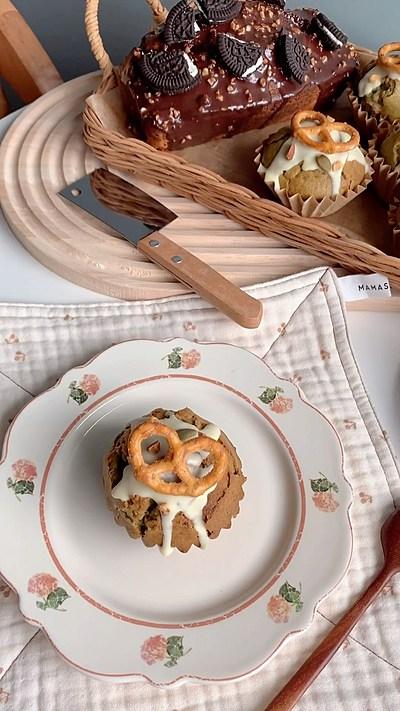 抹茶とホワイトチョコのマフィン