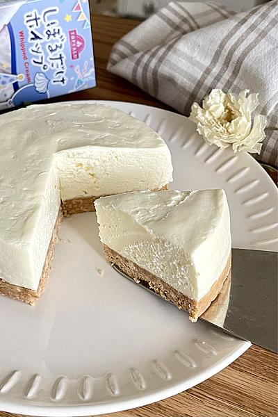 絞るだけホイップで作る！レアチーズケーキ作り方！