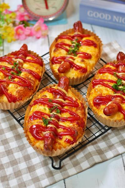 豆腐とホットケーキMixで作るウインナーパン