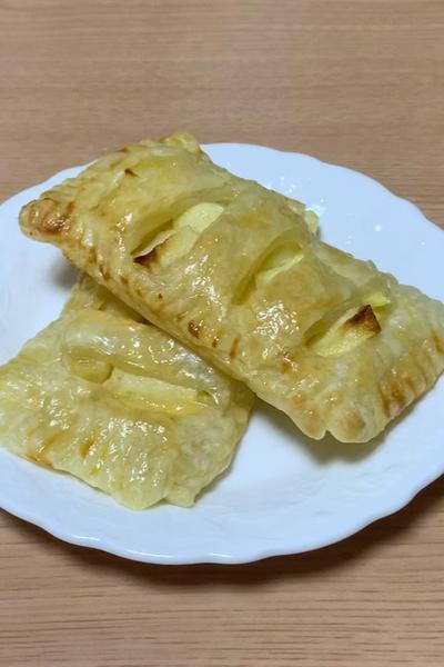 簡単カスタードでアップルパイ🥧