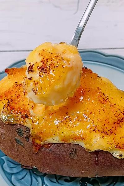 SNSでバズっているパリパリほくほく焼き芋ブリュレ