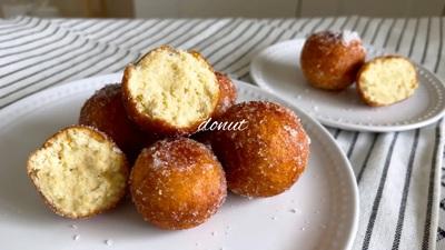 [材料2つ・バナナで簡単] 
バナナドー...