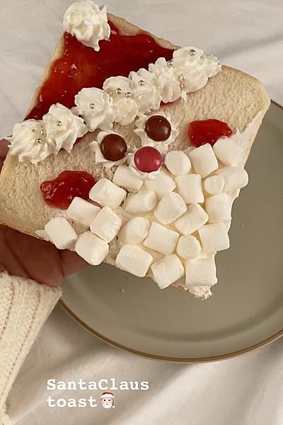 クリスマスにッ 可愛いサンタクローストースト By りたのおうちcafe クラシル