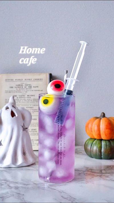 ハロウィンドリンクを作ったよ🎃 🕸