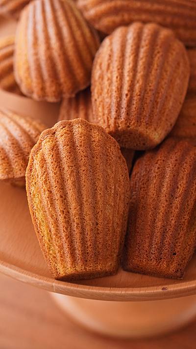 ほうじ茶マドレーヌ