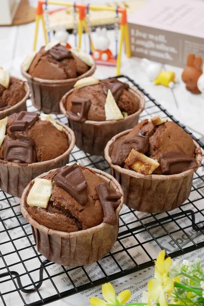 混ぜて焼くだけのカップケーキ＆ラッピング