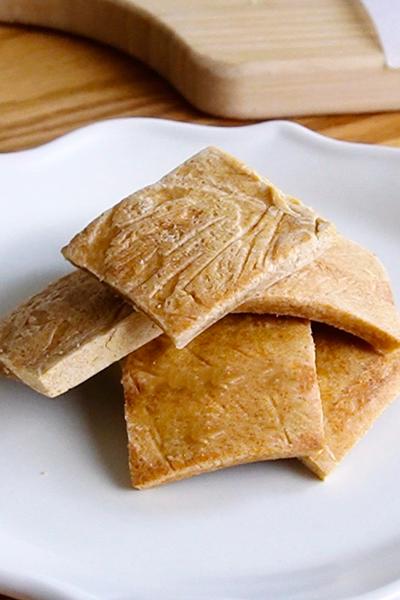 オーブンなし！材料3つできな粉クッキー作り方。