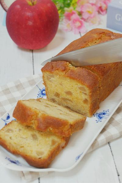 超しっとり絶品アップルパウンドケーキ