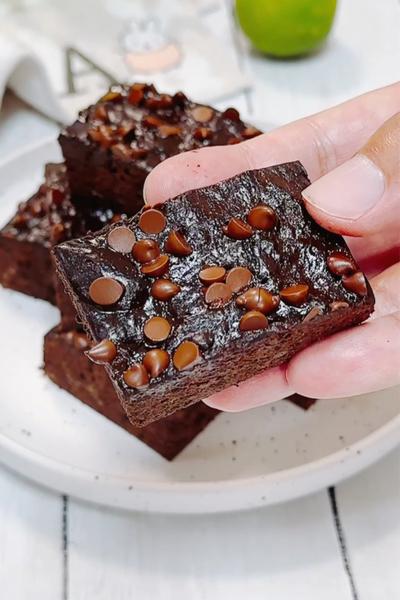 レンチンで作るチョコバナナブラウニー