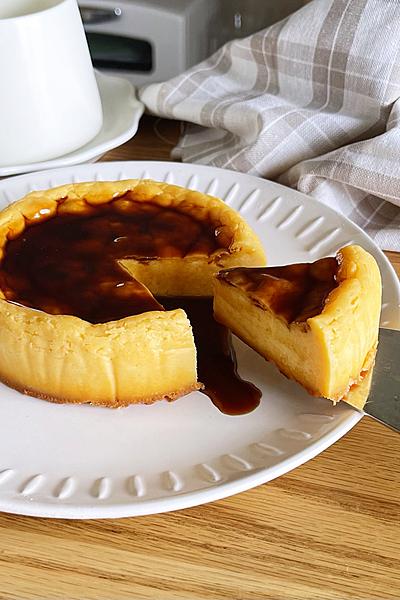 【材料3つ】混ぜて焼くだけ！プリンケーキの作り方