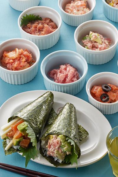 まぐろとサーモンづくしの手巻き寿司