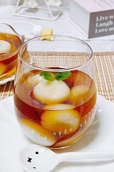 飲むほど美味しいみたらし団子