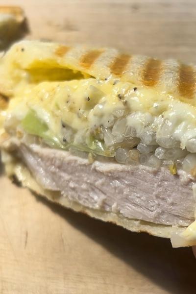 【食べ応え抜群！】二郎サンド