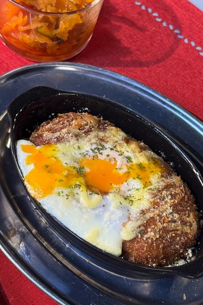 アレンジが光る！カレーパンdeグラタン