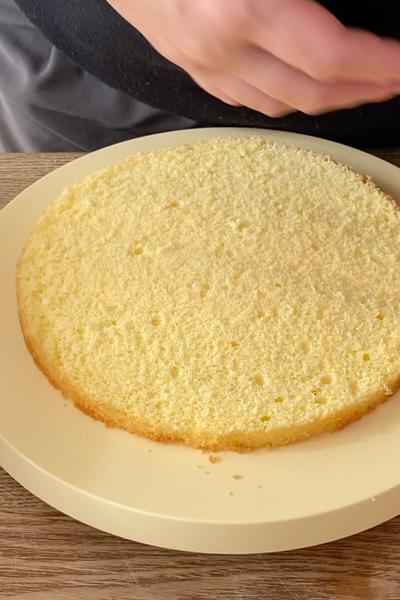 王道のショートケーキ