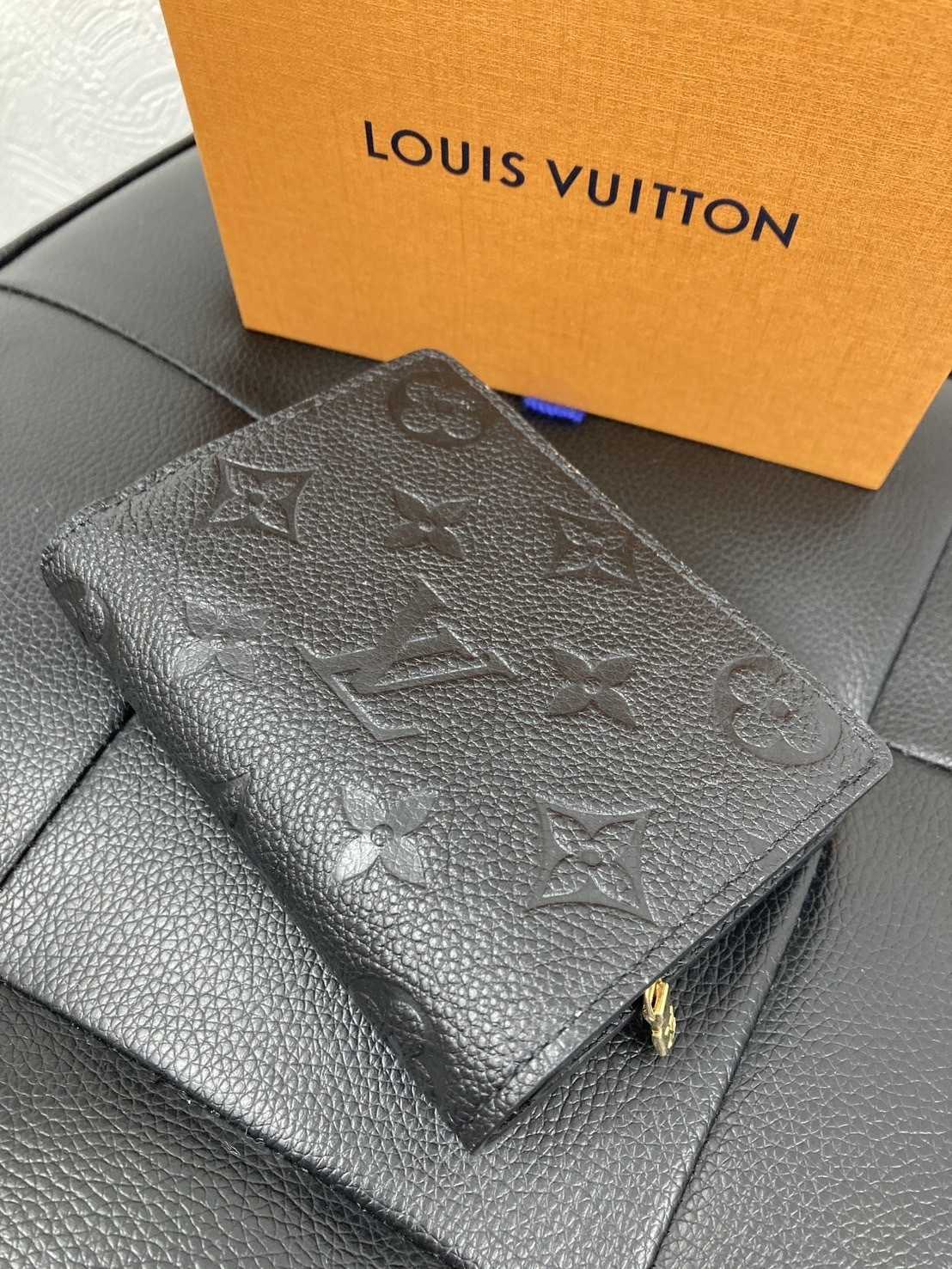 買取大吉 ヴィトン 財布