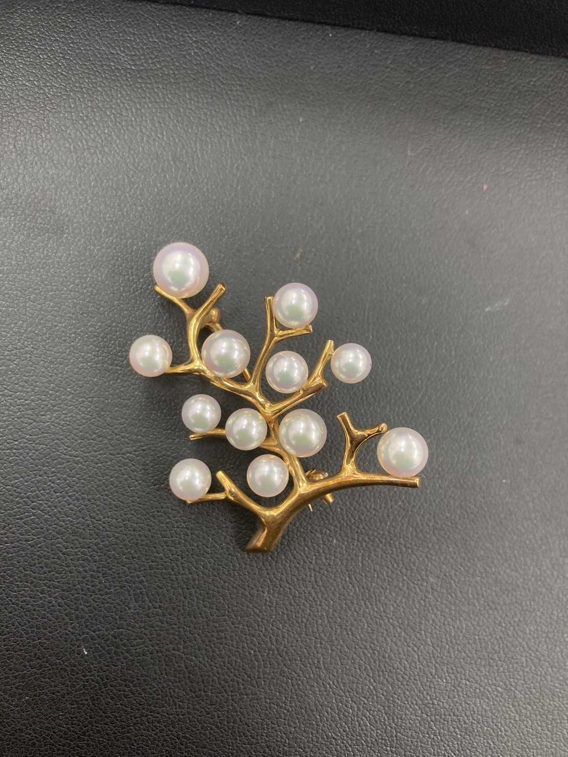 買取大吉 パールブローチ