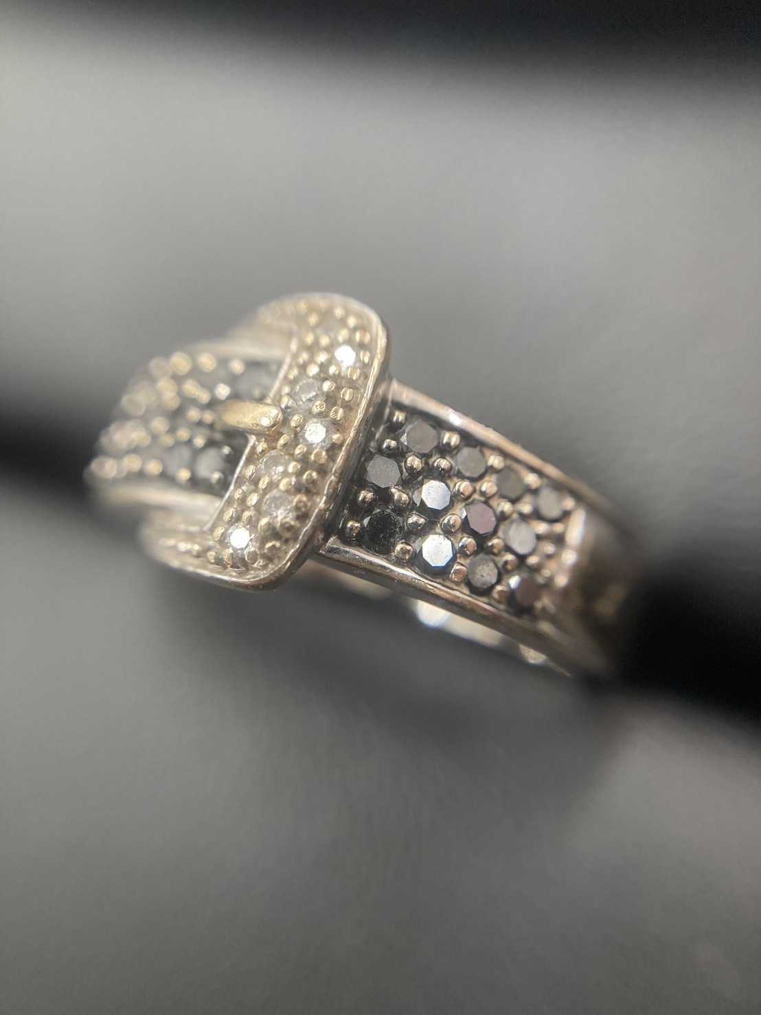 買取大吉 ブラックダイヤモンドリング