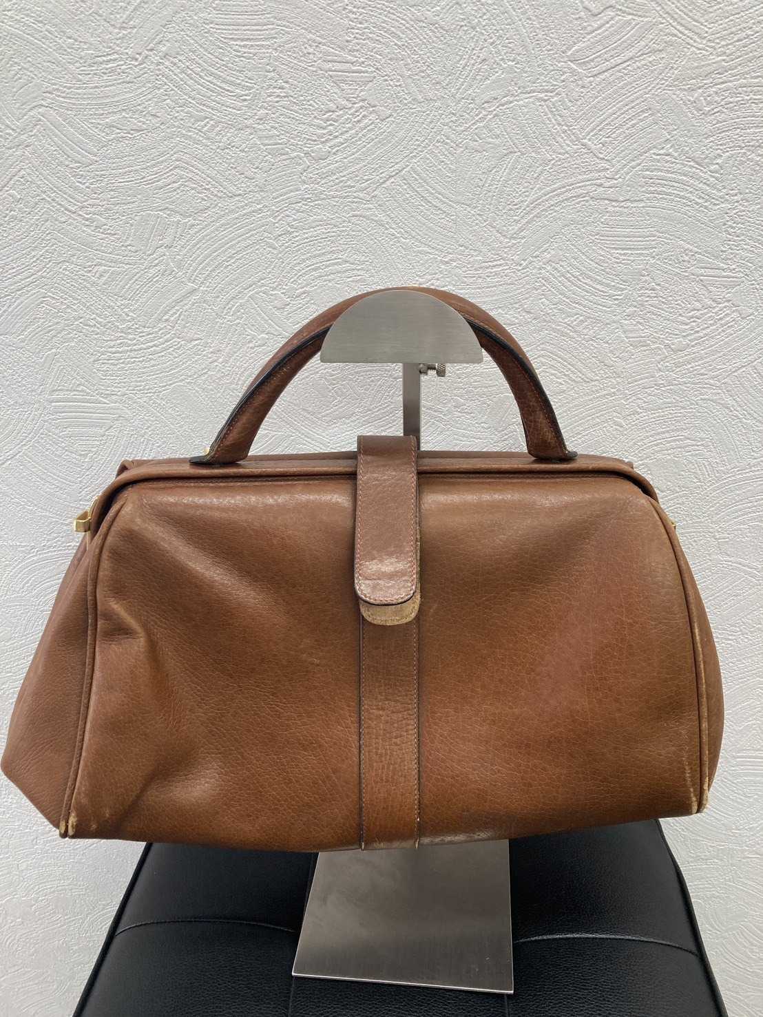 買取大吉 フェラガモ　バッグ