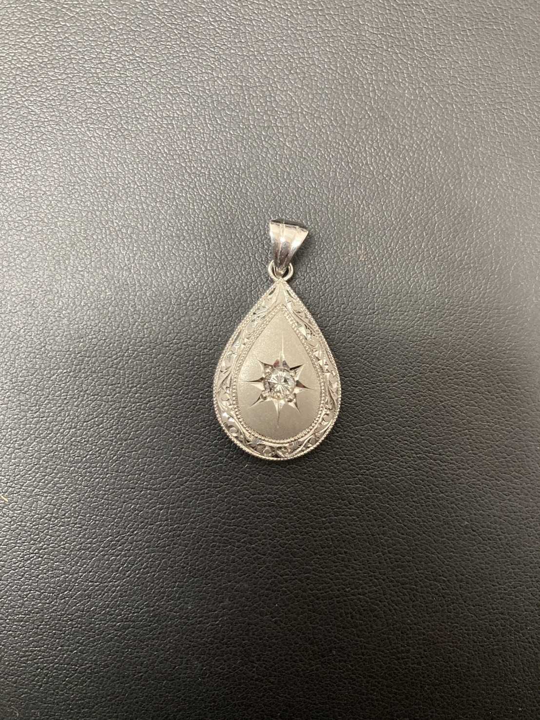 買取大吉 プラチナ　ダイヤモンドトップ