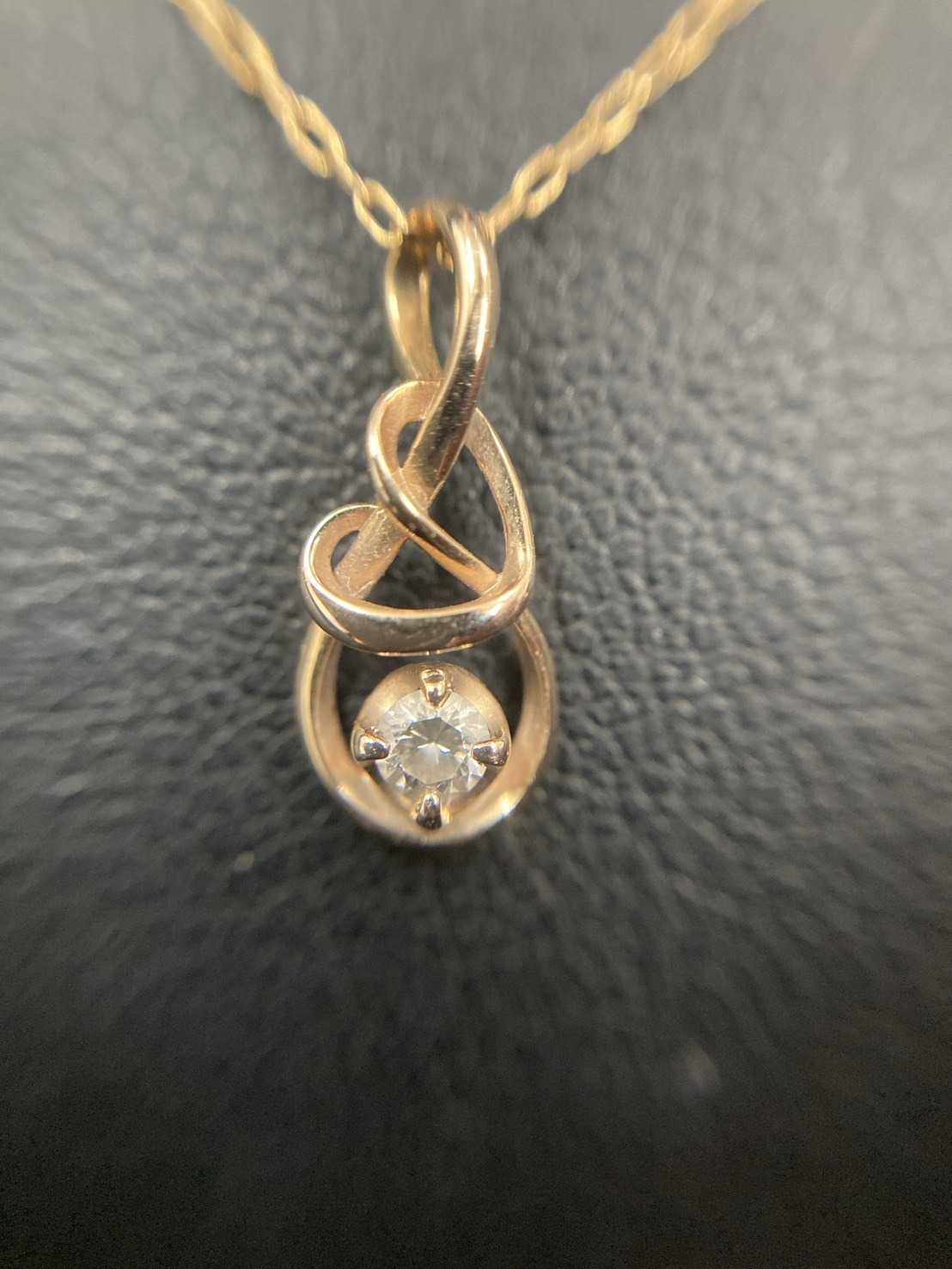 買取大吉 ゴールド＋ダイヤモンドネックレス