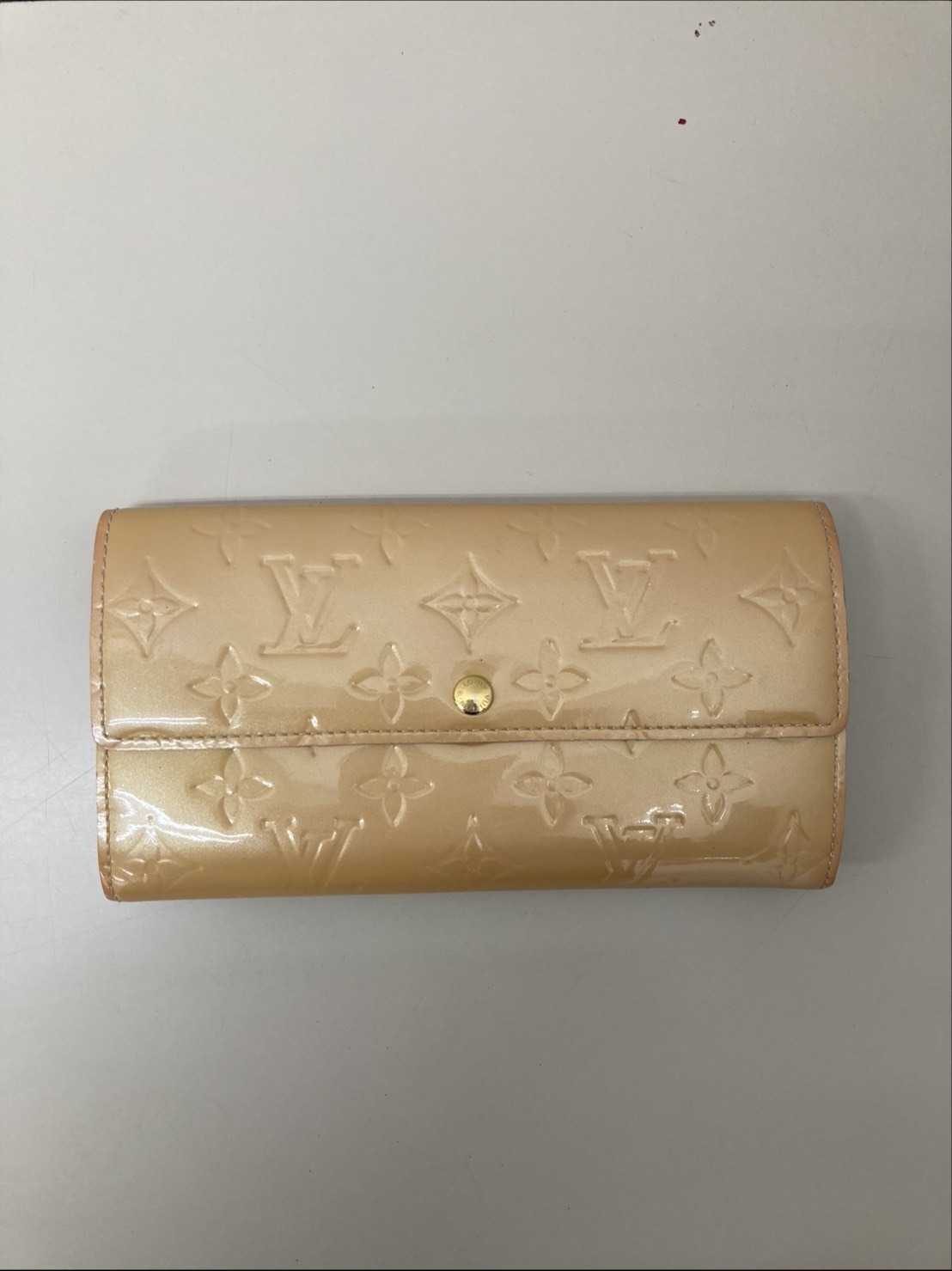 買取大吉 ルイヴィトン　長財布