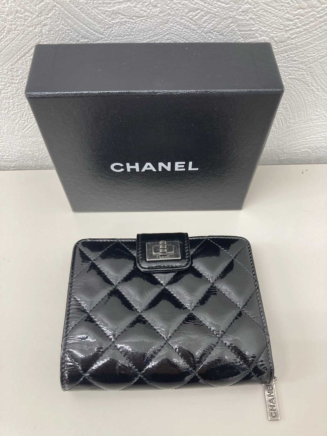 買取大吉 シャネル　財布