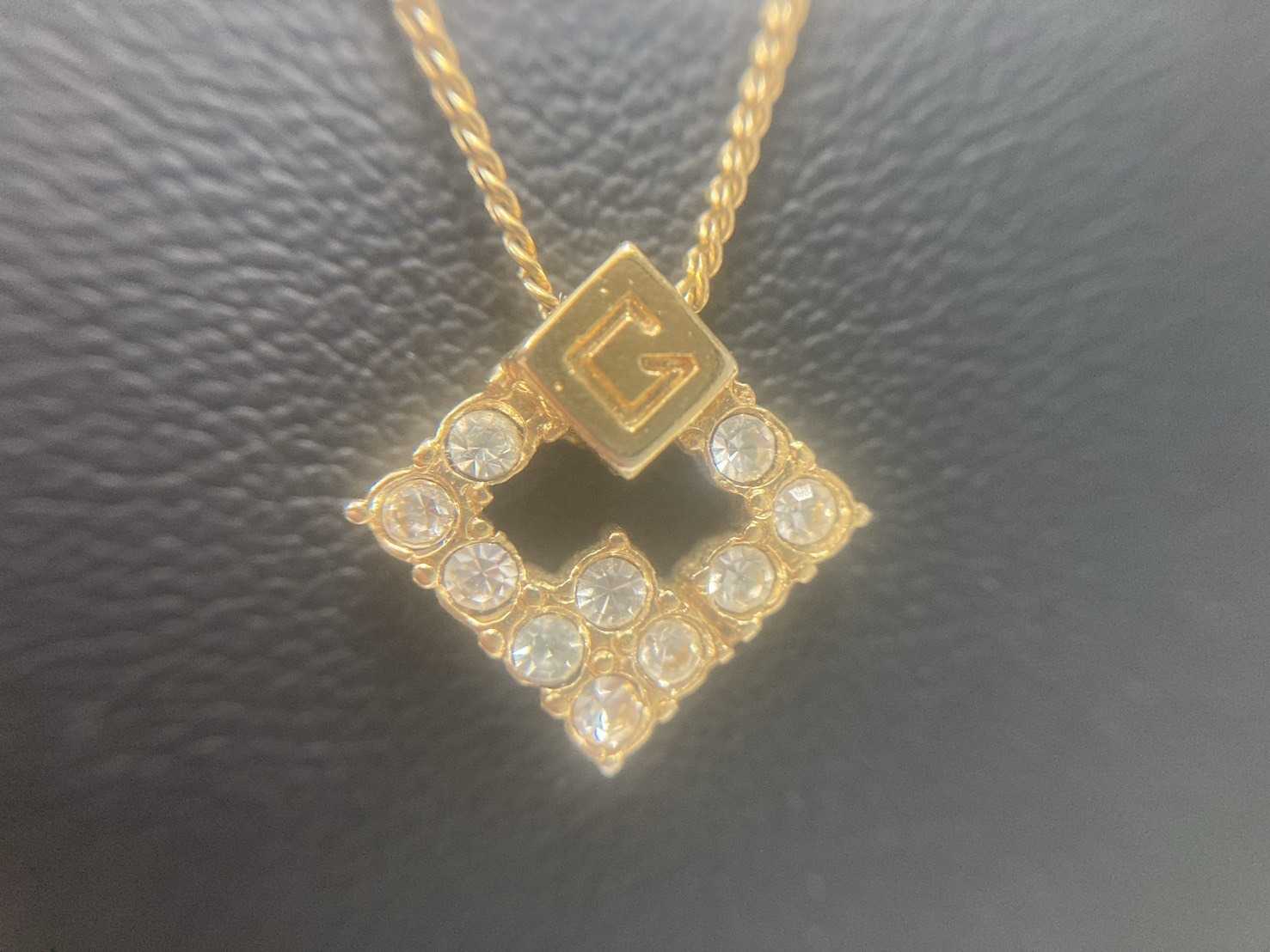 買取大吉 ジバンシー　ネックレス