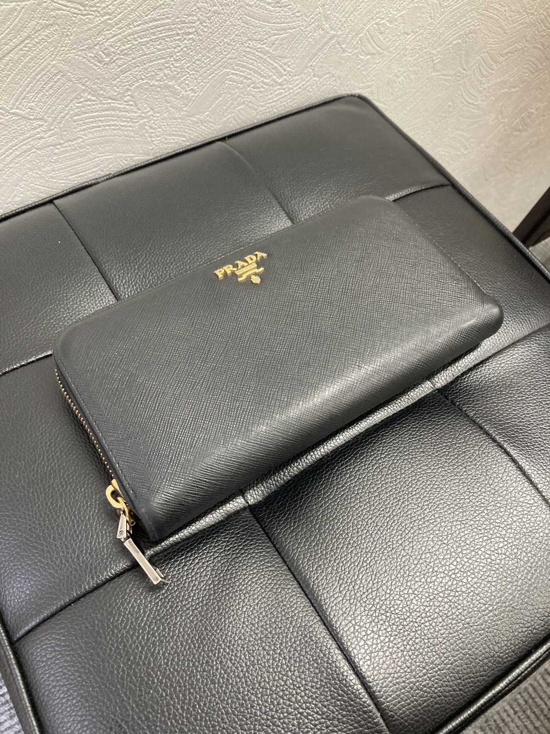 買取大吉 プラダ　財布