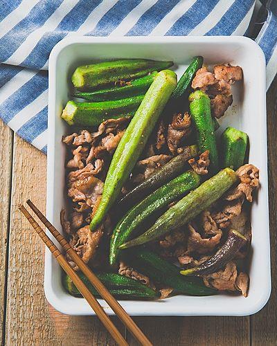 週末は作り置きおかずで家事楽。オクラと豚こま肉の炒めもの