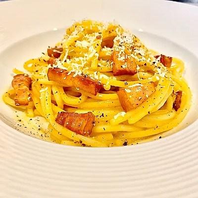 濃厚カルボナーラ