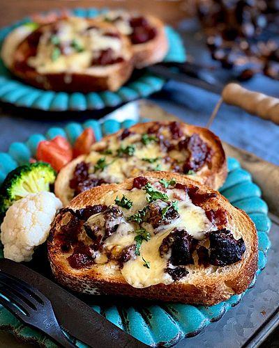 コトコト煮込んだビーフシチュー