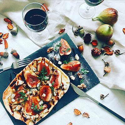 イチジクとブルーチーズの クリスピーピザ