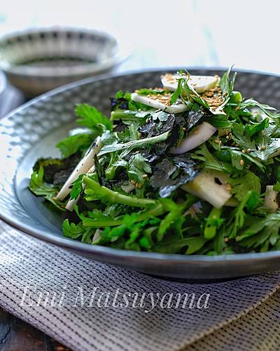 春菊と蕪のやみつきサラダ