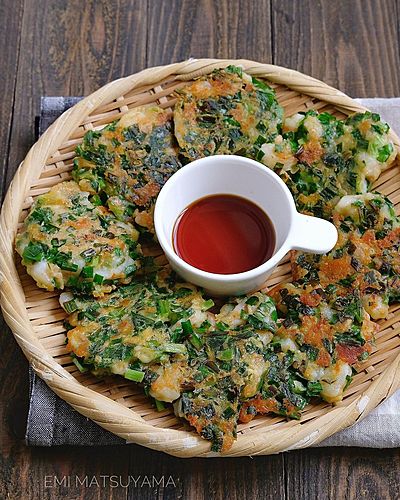 《小麦粉不要》海老ニラツナチーズの具沢山チヂミ