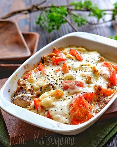 簡単！サバ缶とゆで卵とトマトのハニーマスタードマヨグラタン