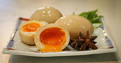 小腹が空いた時や品数を増やしたい時に、作りおきしておくと便利な煮卵のレシピ