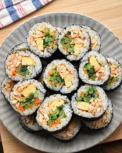 サラダチキンキンパ