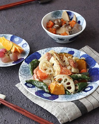 ちゃちゃっと根菜と粗挽きソーセージの味噌マヨ炒め