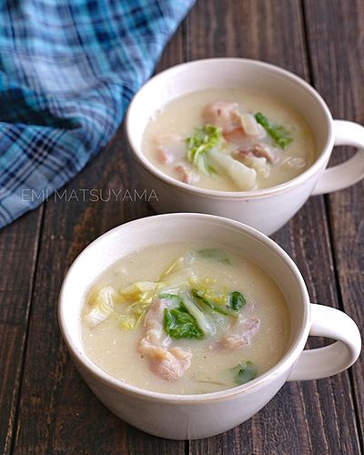 鶏肉と白菜の豆乳味噌シチュー﻿