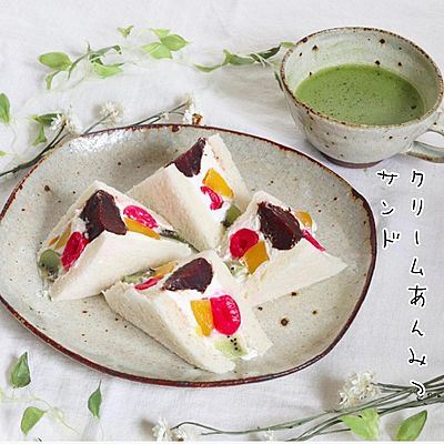 クリームあんみつサンド