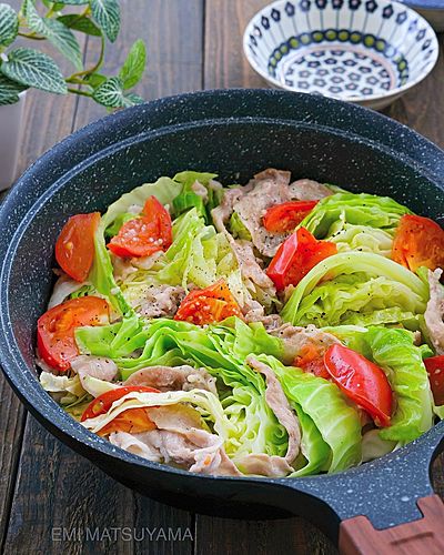 豚バラキャベツとトマトの蒸し煮