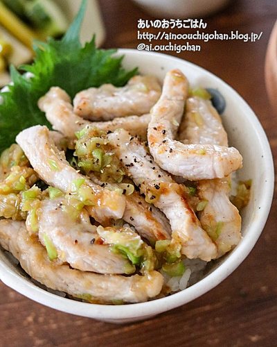 丼レシピ】とんかつ肉活用でボリューム満点！3ステップで簡単！ねぎ塩豚丼