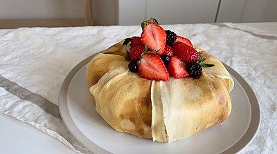 [ オーブンなし]レアチーズのクレープ包みケーキ